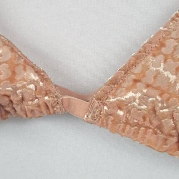SKIMS TRIANGLE FLOCKED LOGO BRALETTE NWT - Picture 3 of 9